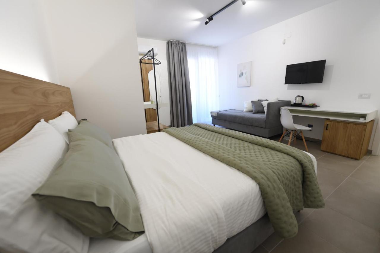 Blu In Blu Comfort Rooms Terrasini Bagian luar foto